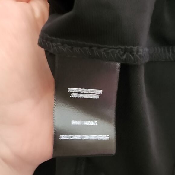 5X 28W Torrid Black Studio Knit High Neck Asymmetrical Cut Out Tank Classic NWT - Picture 8 of 9